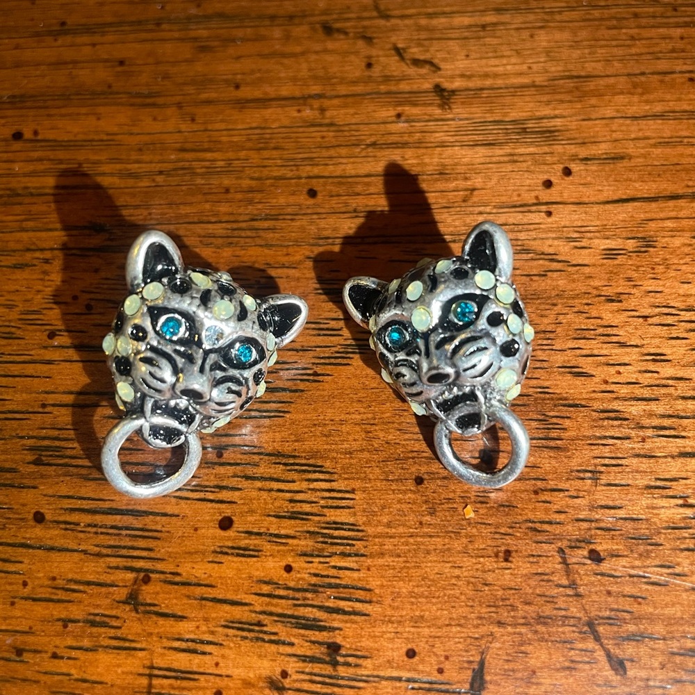 Snow Leopard Betsey Johnson Statement Necklace and Earring Set - Picture 4 of 11